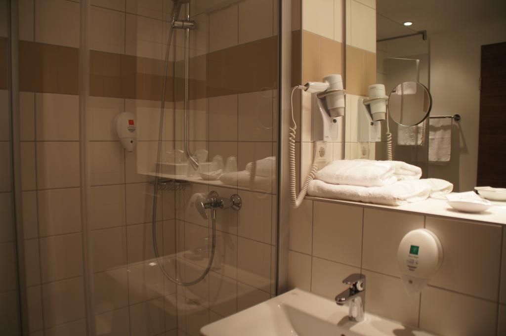 Euro Hotel Friedberg 프리드베르크 객실 사진