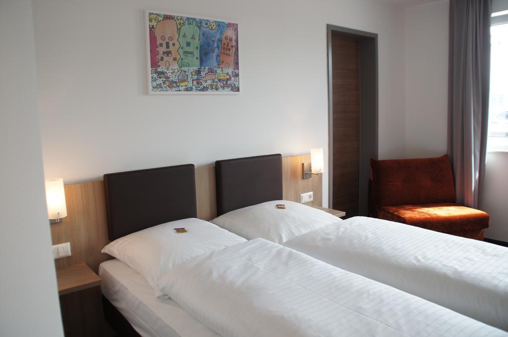 Euro Hotel Friedberg 프리드베르크 객실 사진